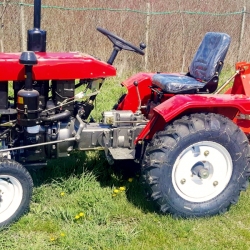 TRACTOR-Xingtai-180-1